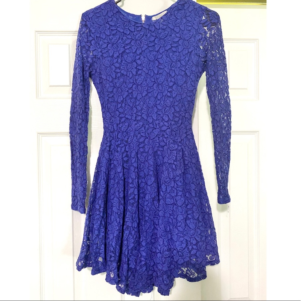 H&M Blue Long Sleeve Lace Dress